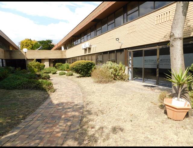 384M² OFFICE TO LET IN RANDBURG CENTRAL